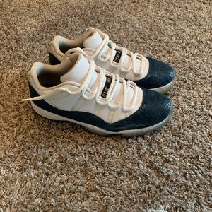 Jordan navy blue snake skin